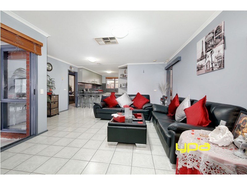 7 Hopkins Way, Meadow Heights VIC 3048