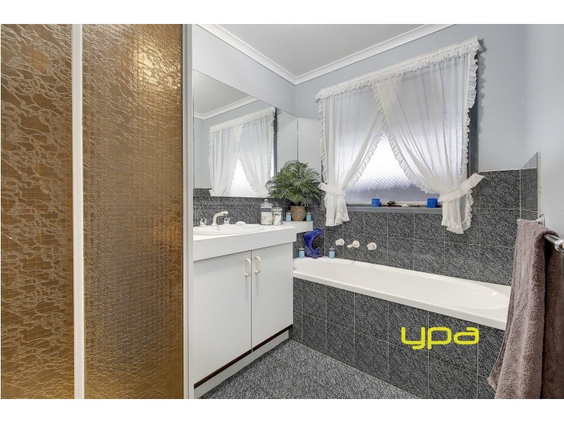 7 Hopkins Way, Meadow Heights VIC 3048