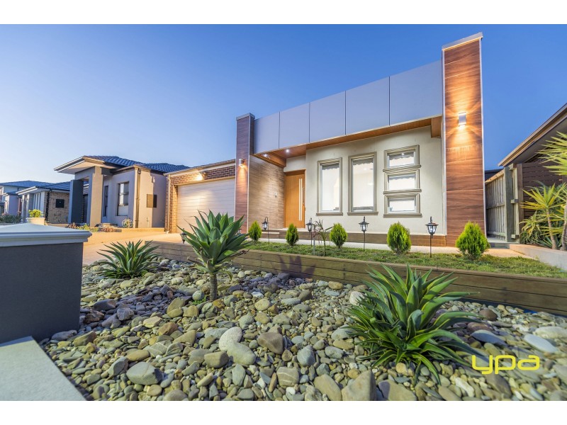 39 Bologna Crescent, Greenvale VIC 3059