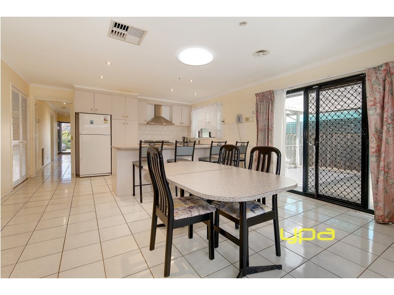 2 Moody Court, Roxburgh Park VIC 3064