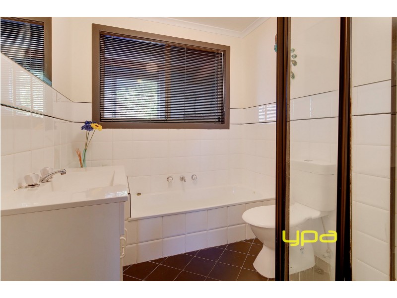 11  Redwood Close, Meadow Heights VIC 3048