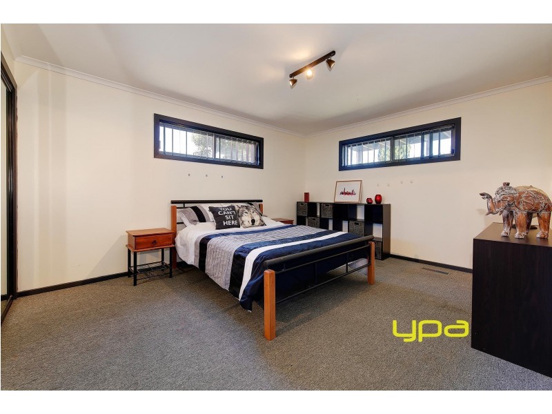 11  Redwood Close, Meadow Heights VIC 3048