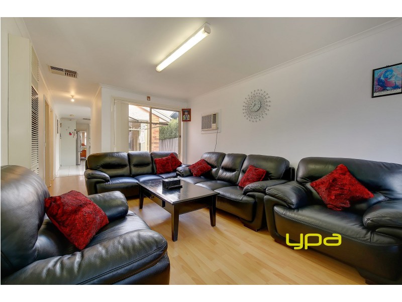 32  Karnak Crescent, Coolaroo VIC 3048