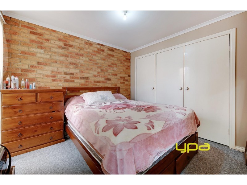 32  Karnak Crescent, Coolaroo VIC 3048