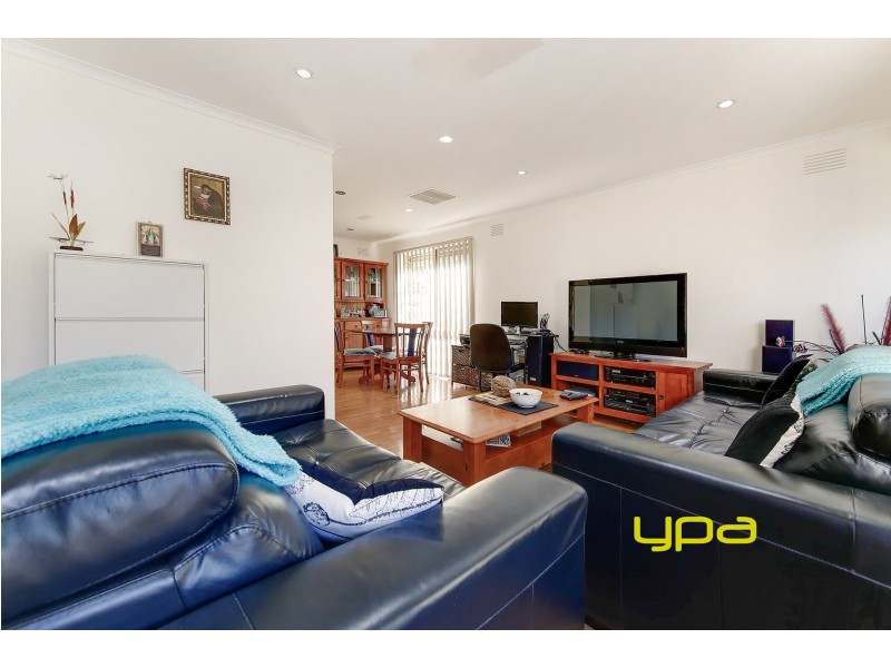 3  Yeovil Court, Craigieburn VIC 3064