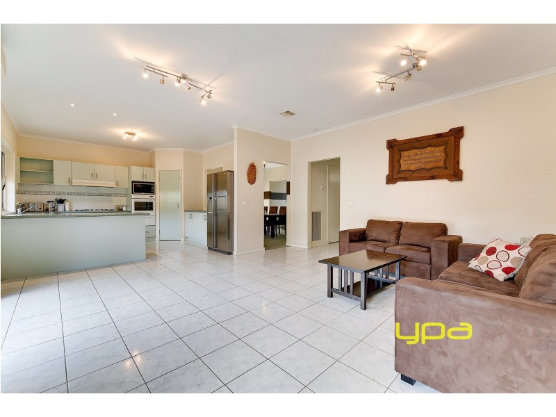 70 Dunfermline Avenue, Greenvale VIC 3059