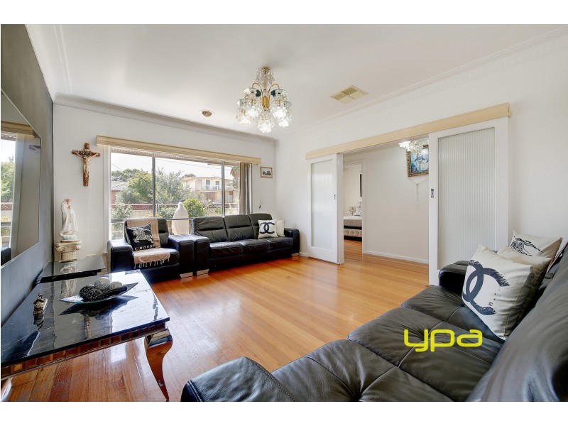 37 Blackwood Crescent, Campbellfield VIC 3061