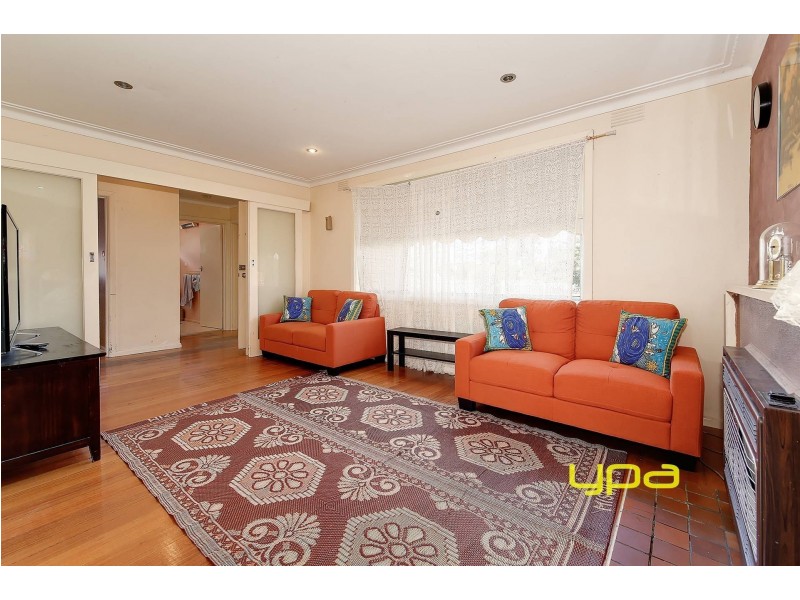 2 Emerald Street, Dallas VIC 3047
