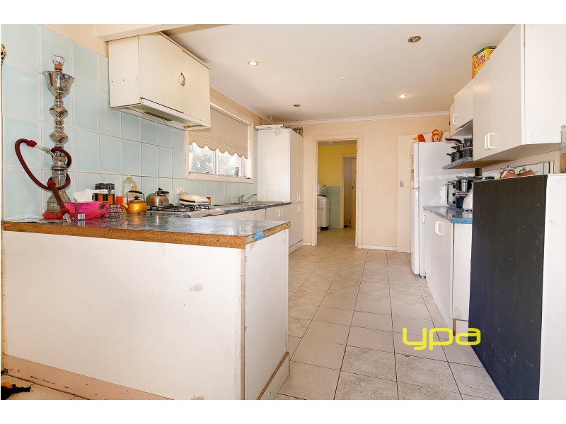 2 Emerald Street, Dallas VIC 3047