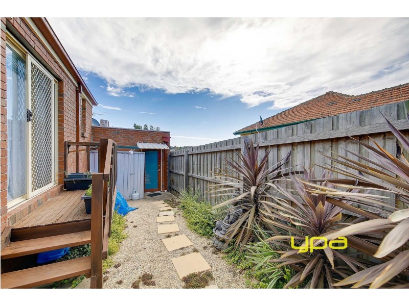 1/31 Rokewood Crescent, Meadow Heights VIC 3048