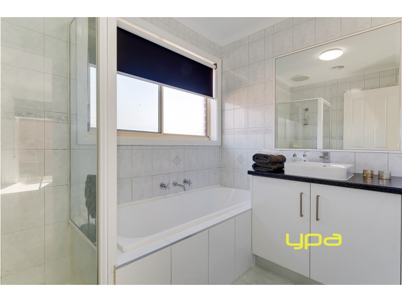 19 Jasmine Court, Meadow Heights VIC 3048