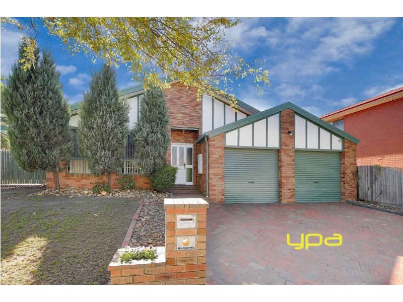 9 Pinnock Avenue, Roxburgh Park VIC 3064