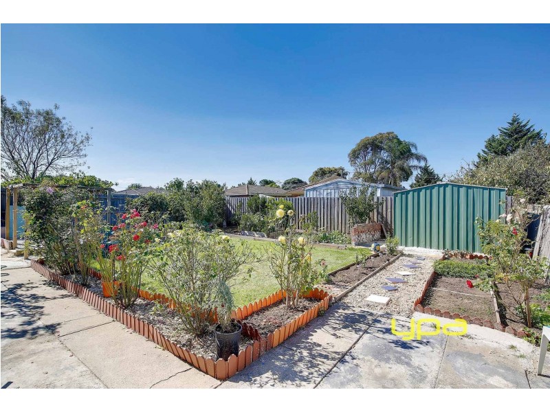 46 Woodburn Crescent, Meadow Heights VIC 3048