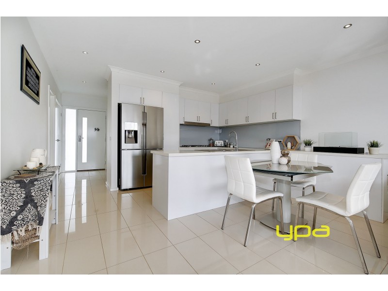 76 Baronial Way, Craigieburn VIC 3064