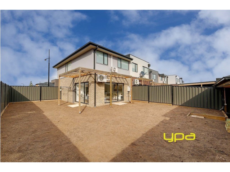 76 Baronial Way, Craigieburn VIC 3064