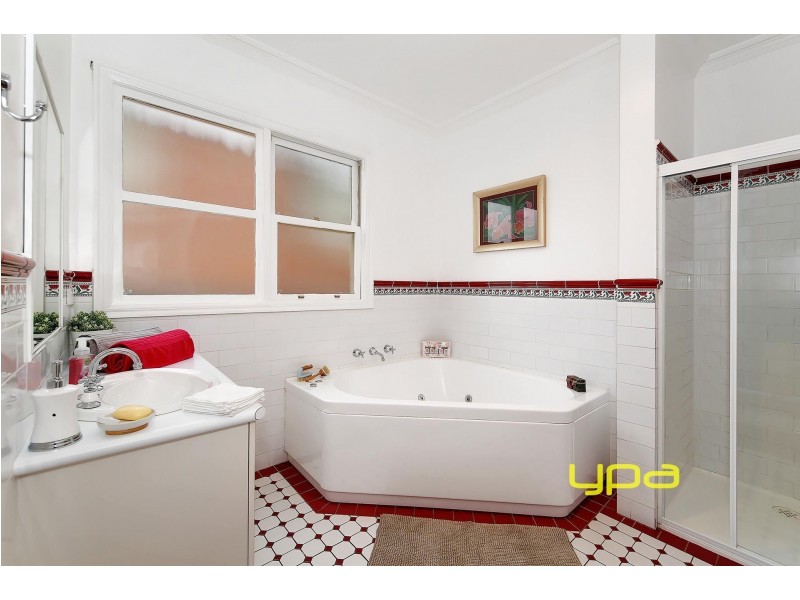 1 Reynolds Court, Roxburgh Park VIC 3064