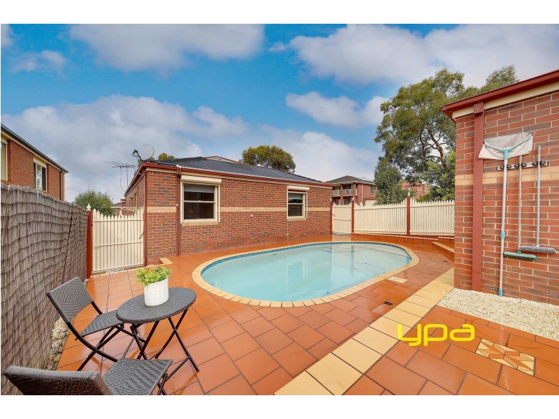 1 Reynolds Court, Roxburgh Park VIC 3064