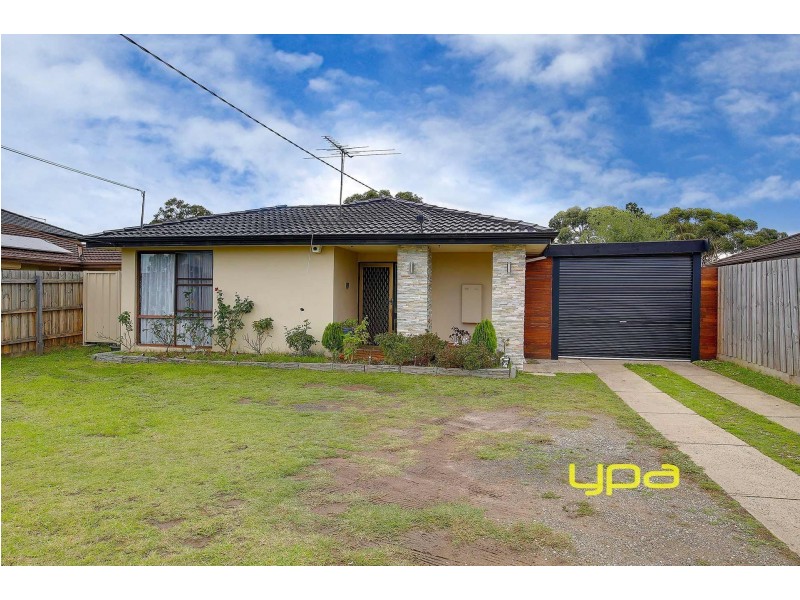 57 Malmsbury Drive, Meadow Heights VIC 3048