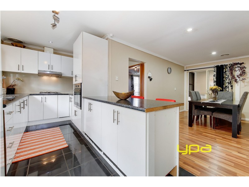 57 Malmsbury Drive, Meadow Heights VIC 3048