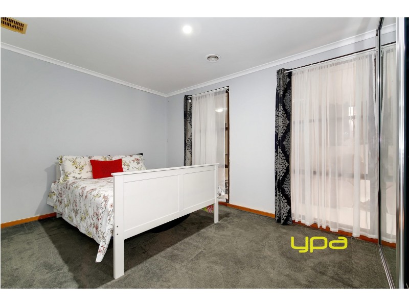 57 Malmsbury Drive, Meadow Heights VIC 3048