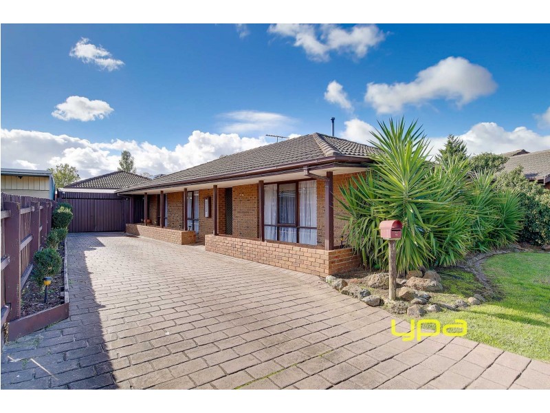 19 Sheoak Court, Meadow Heights VIC 3048