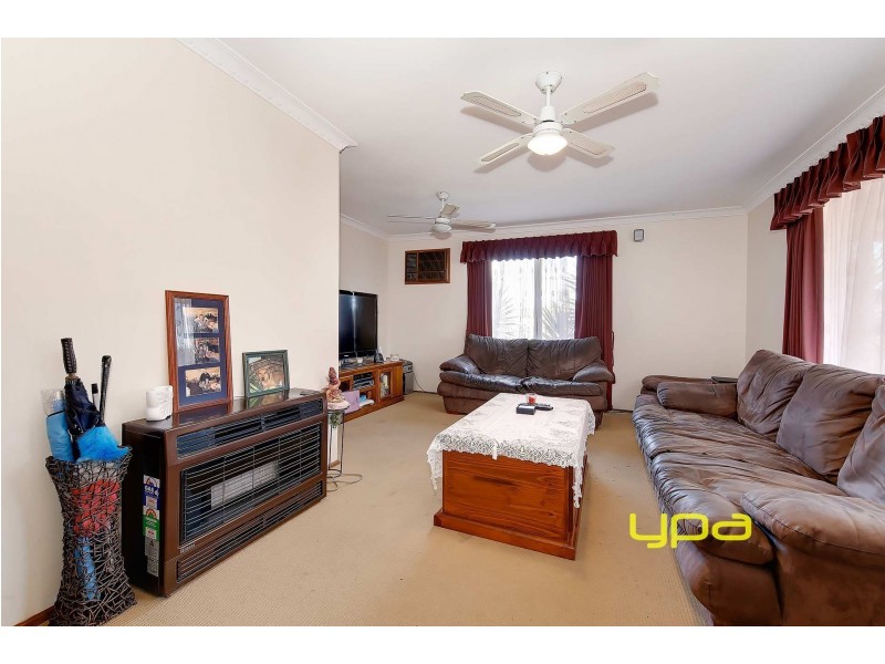 19 Sheoak Court, Meadow Heights VIC 3048