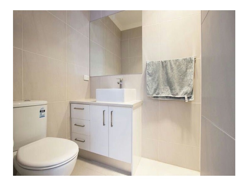 4/24 Featherpark Way, Craigieburn VIC 3064