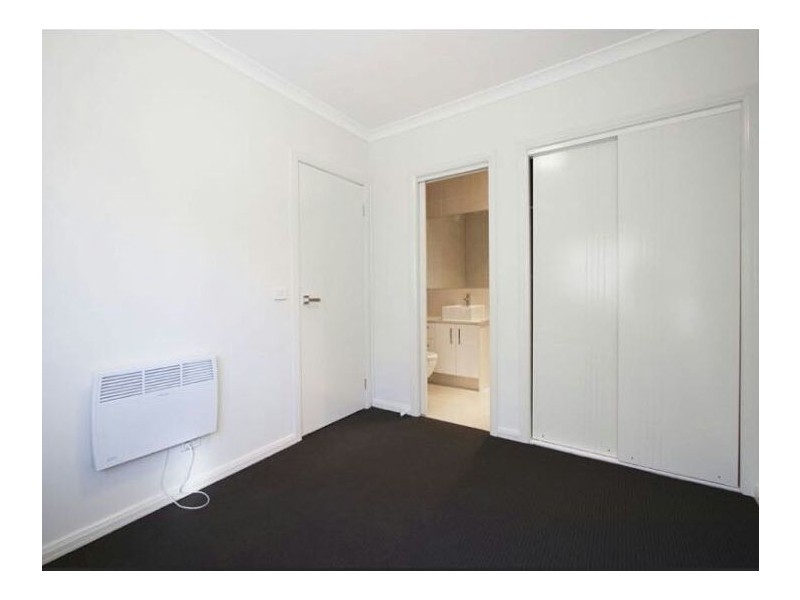 4/24 Featherpark Way, Craigieburn VIC 3064