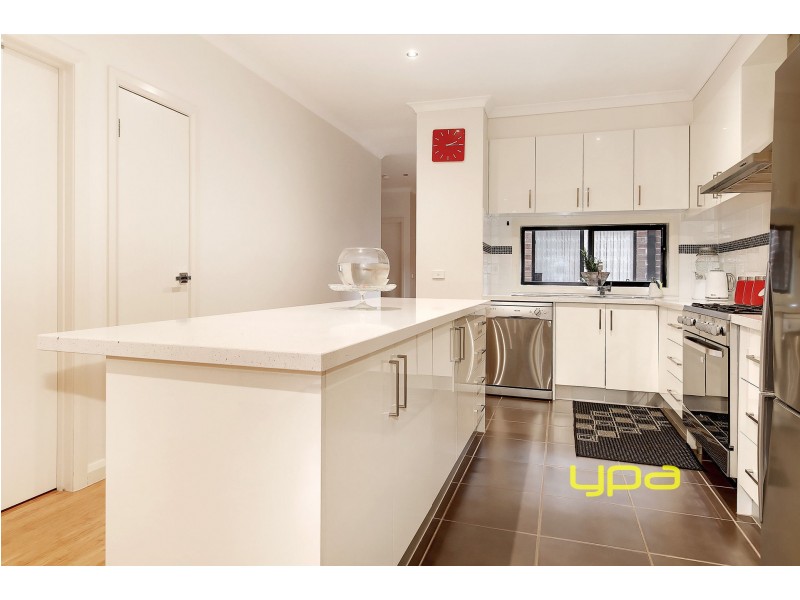 109A Golf View Drive, Craigieburn VIC 3064