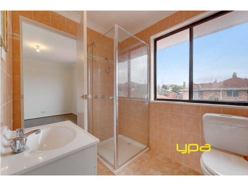 13 Linden Close, Meadow Heights VIC 3048