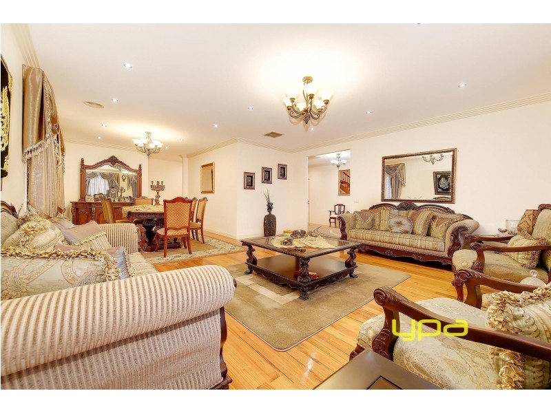 3 Neptune Street, Roxburgh Park VIC 3064