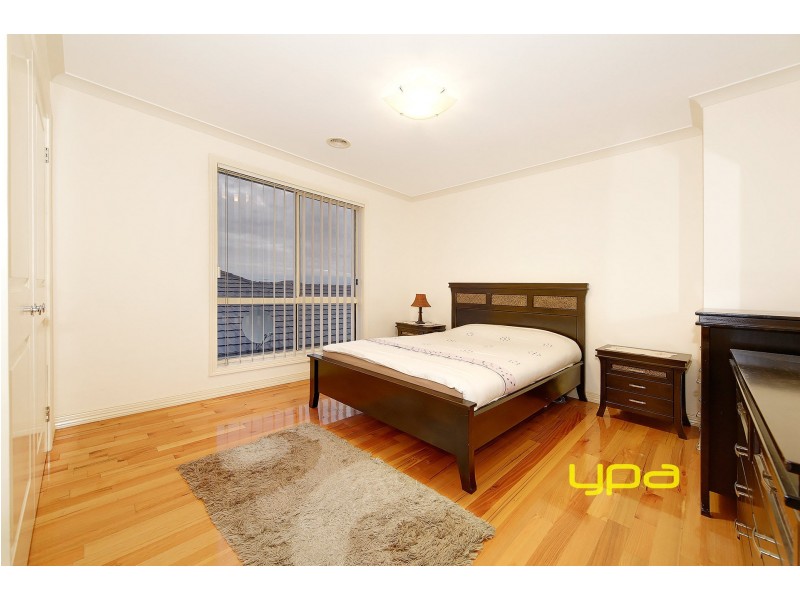 3 Neptune Street, Roxburgh Park VIC 3064