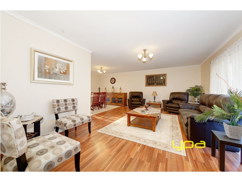 65 Nicholson Crescent, Meadow Heights VIC 3048