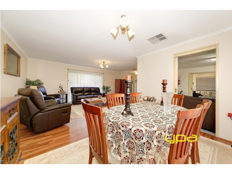 65 Nicholson Crescent, Meadow Heights VIC 3048