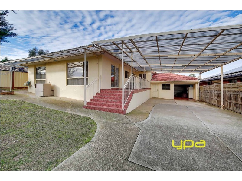 13 Burgan Place, Meadow Heights VIC 3048