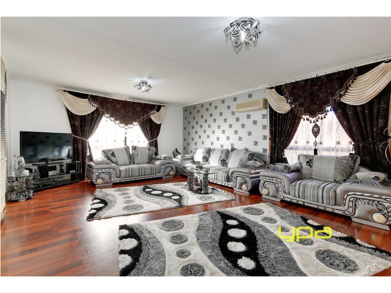 1 Dillwynia Place, Meadow Heights VIC 3048