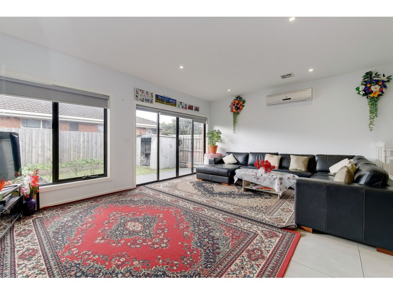 1A Telford Court, Meadow Heights VIC 3048