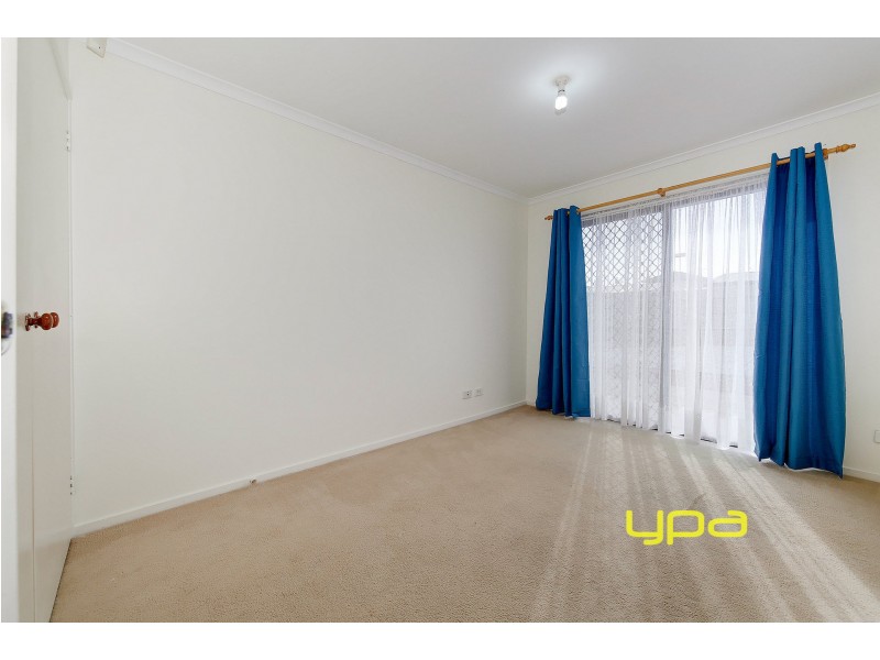 18 Dunkeld Street, Meadow Heights VIC 3048