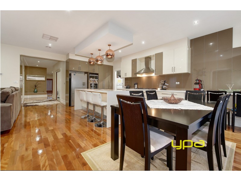 22 Lightwood Crescent, Meadow Heights VIC 3048