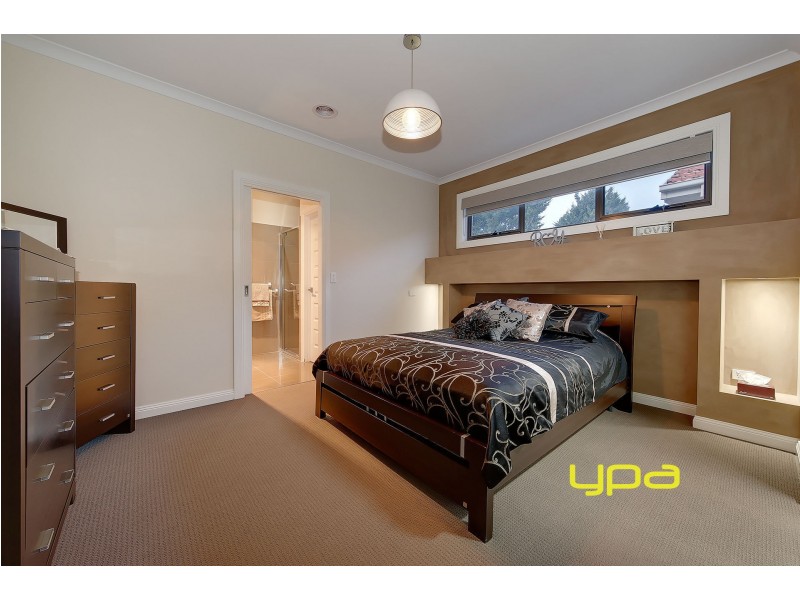 22 Lightwood Crescent, Meadow Heights VIC 3048