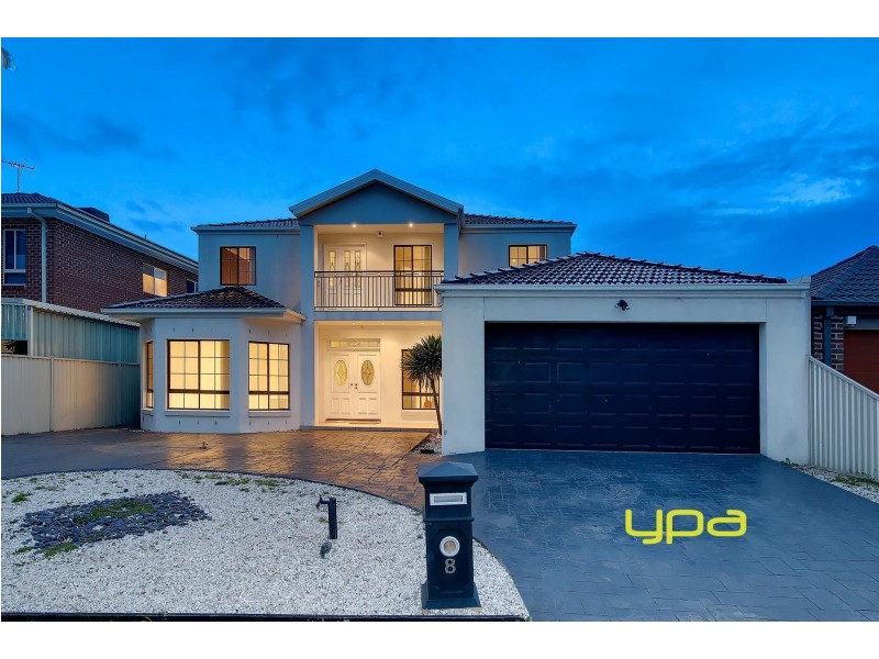 8 Mcpherson Boulevard, Roxburgh Park VIC 3064