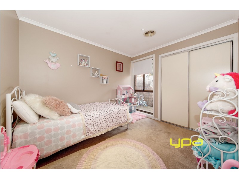 9 Karoonda Court, Meadow Heights VIC 3048