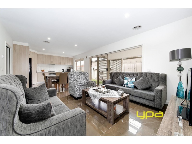 3/24 Milford Court, Meadow Heights VIC 3048