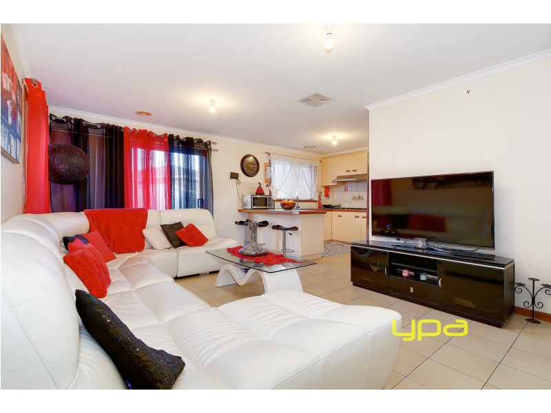 10 Keogh Court, Meadow Heights VIC 3048