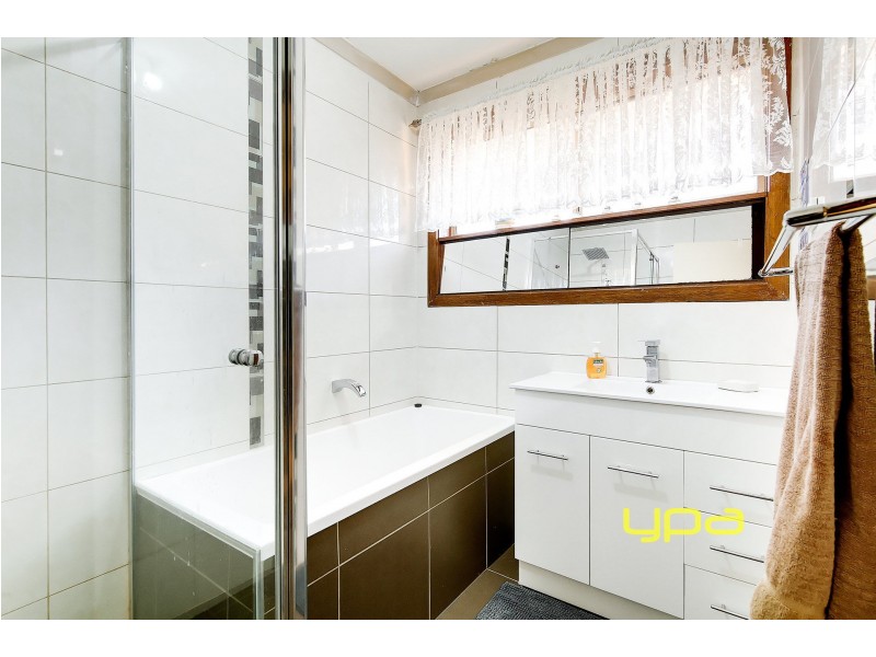 10 Keogh Court, Meadow Heights VIC 3048