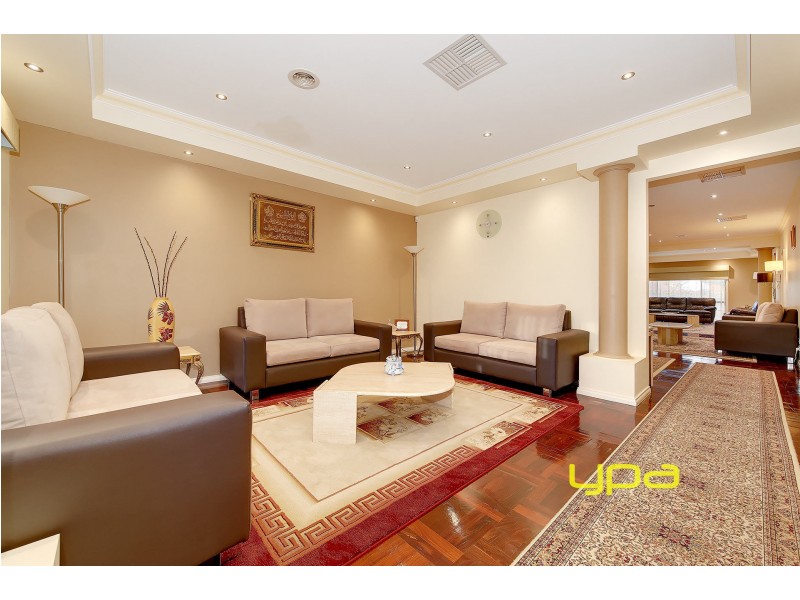 14 Neptune Street, Roxburgh Park VIC 3064