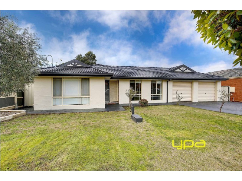 24 Sunnybrook Court, Craigieburn VIC 3064