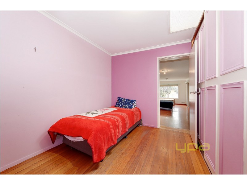 15 Childers Crescent, Coolaroo VIC 3048