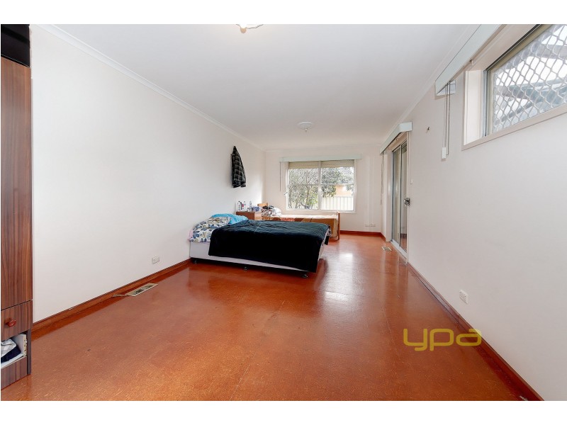 15 Childers Crescent, Coolaroo VIC 3048