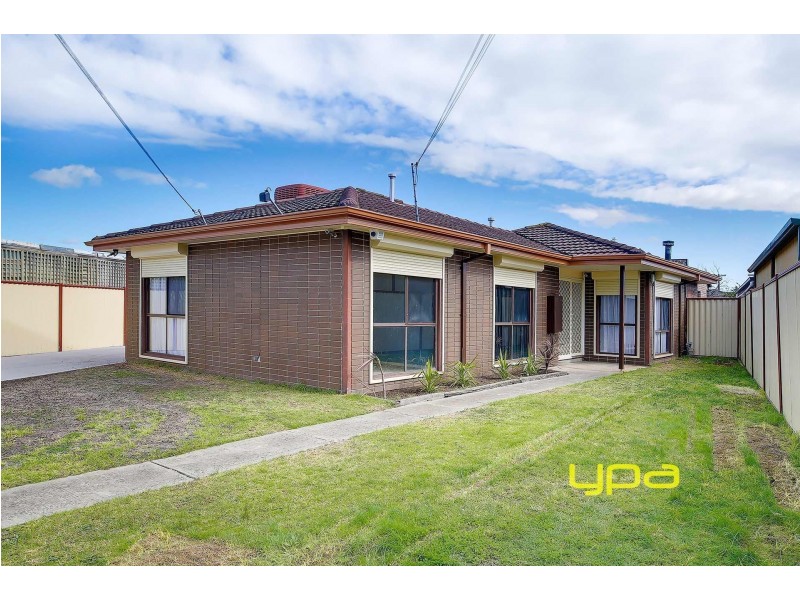 25 Darebin Court, Meadow Heights VIC 3048